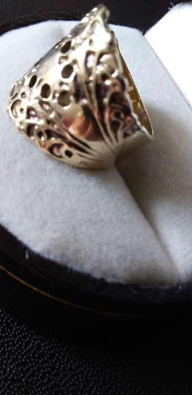 Vintage Chunky 9ct Gold Ring - (Not Scrap) 7.5g