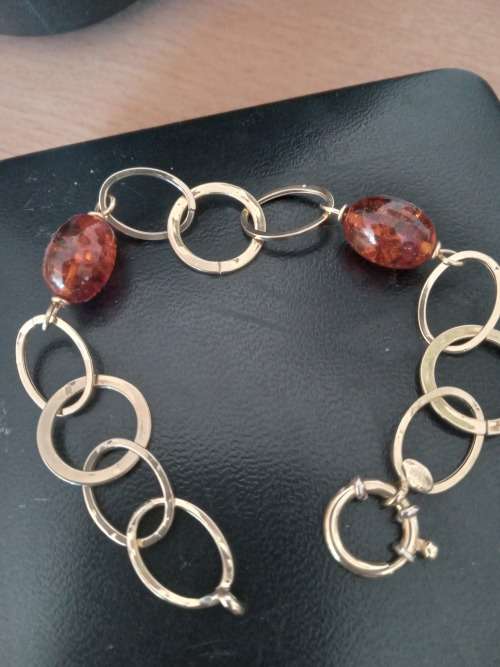 18ct Gold And Amber Bracelet (5.8g)