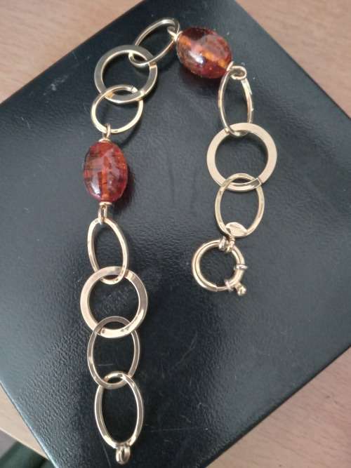 18ct Gold And Amber Bracelet (5.8g)
