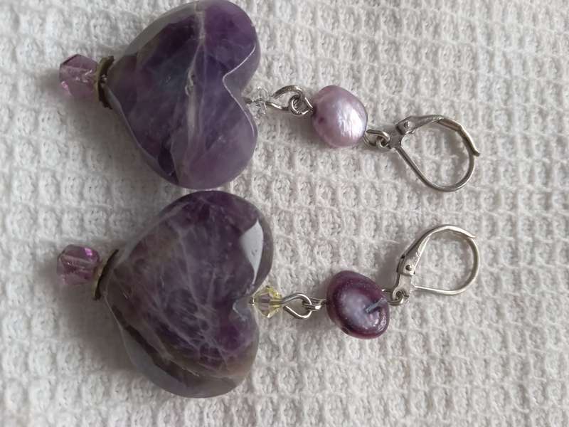 A Pair Of Heart Shaped Amethyst And Pearl Dangly Earrings