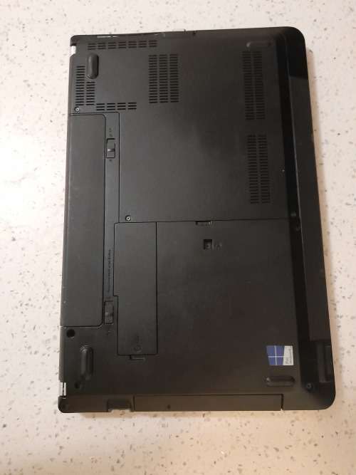 Dell Laptop  i5 2nd  Gen ** Grab a Bargain**