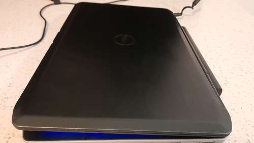 Dell Laptop  i5 15` 320GB 8GB Ram **Grab a Crazee Hot Deal **