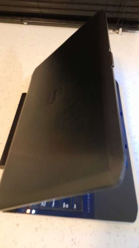 Dell Laptop  i5 15` 320GB 8GB Ram **Grab a Crazee Hot Deal **