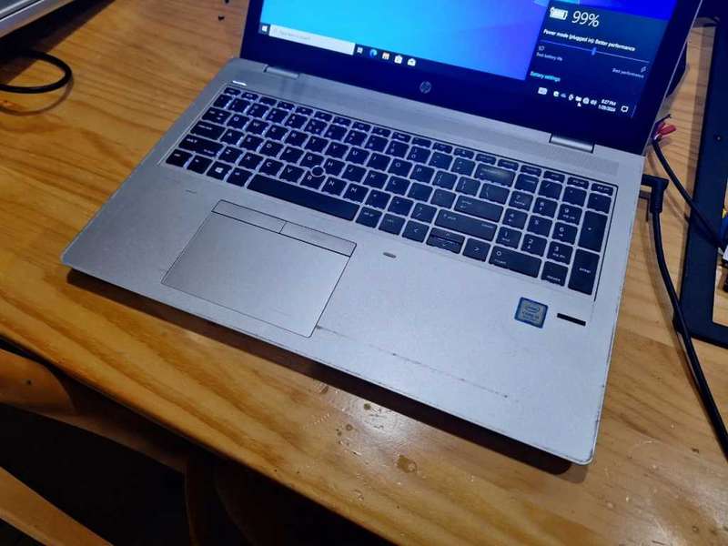 Unbeatable Deal! HP laptop intel Core i5, 8th Gen Windows 10 Pro, office 2021 and More
