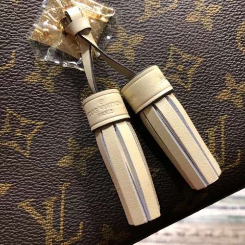 LV Inspired Saintonge Creme Bag