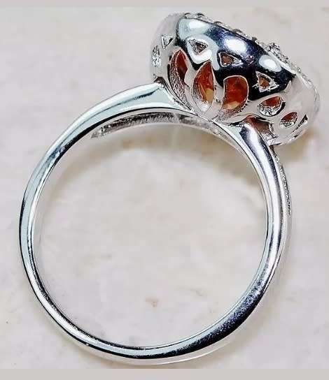 STUNNINGLY BEAUTIFUL RARE CERTIFIED NATURAL PADPARADSCHA SAPPHIRE AND TOPAZ STERLING RING.