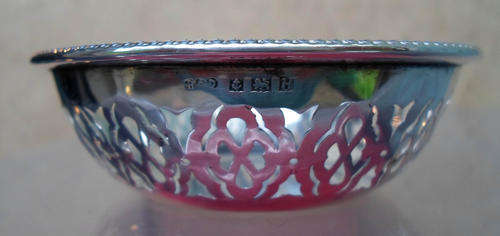 Lovely hallmarked silver dish