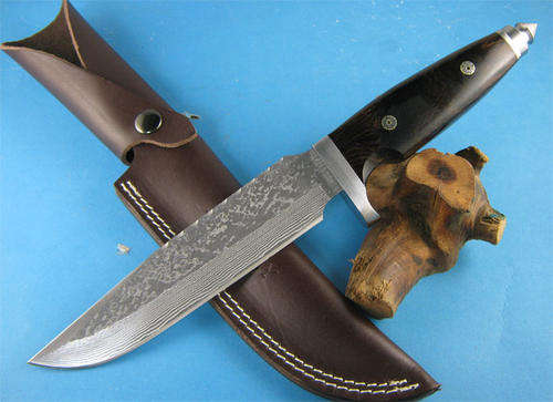 Hand Made, Damascus Blade, Shootey!  Don't Miss!!