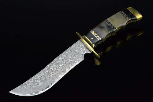 Hand Made, Damascus Blade, Deer Horn Handle