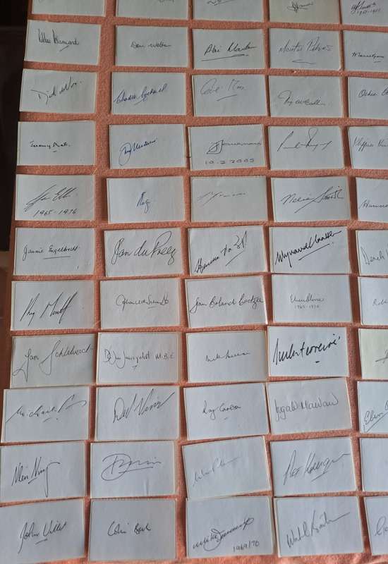 Signatures of 153 Springbok rugby players from the amateur era: 1937-1989 See details below