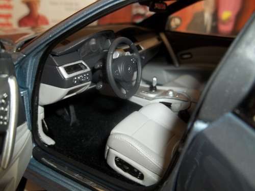 BMW M5 1:18 Scale by Kyosho