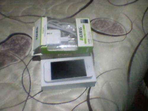 White iphone 5 16gb