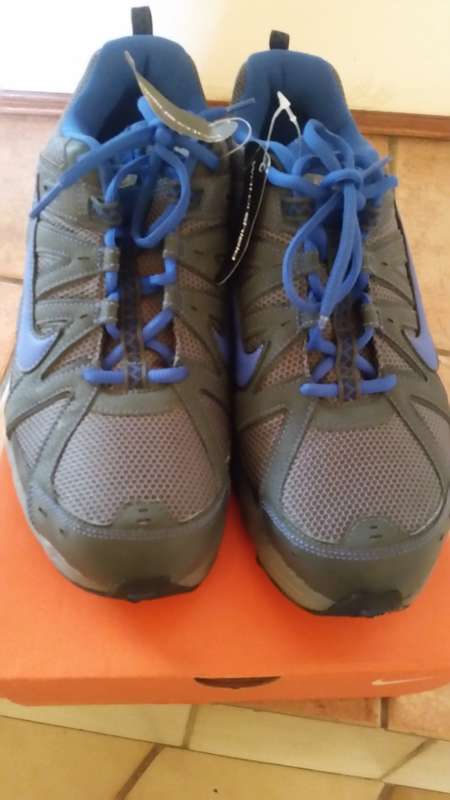 GENUINE NIKE ALVORD TRAIL RUNNING SHOES BRAND NEW SIZE 11