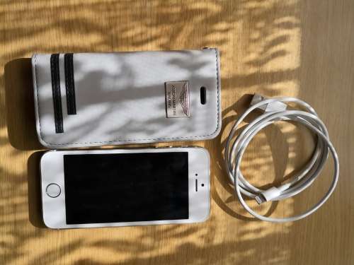APPLE IPHONE 5S 32GB