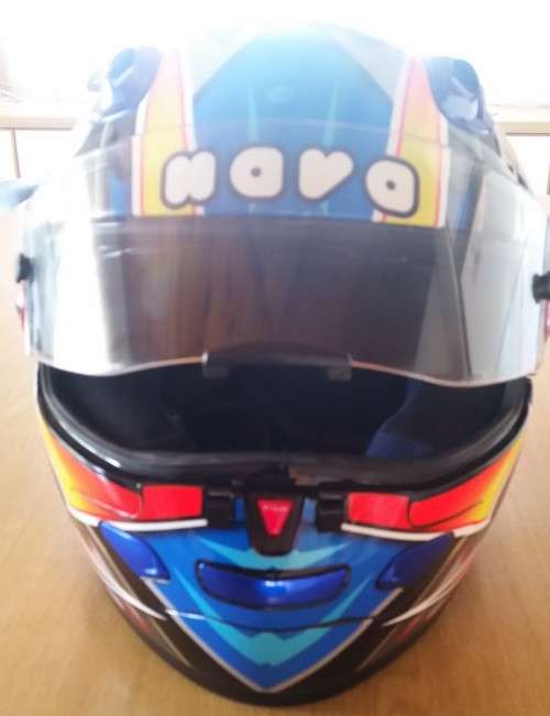 NAVA BRITISH SUPERBIKE HELMET SIZE LARGE (60)