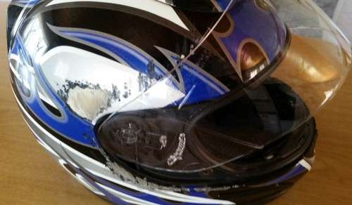 VEGA HELMET SIZE MEDIUM (PLEASE READ)