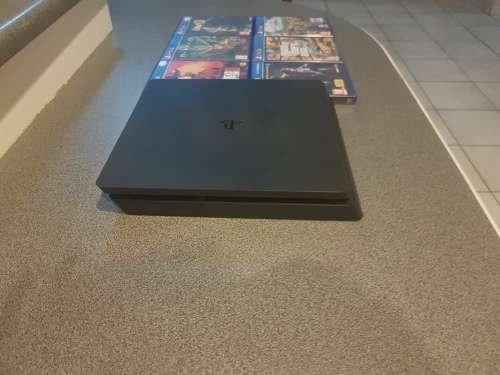 Playstation 4 with Lots of Extras