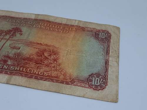 BANK OF RHODESIA AND NYASALAND 10 SHILLING 3RD JULY 1959 BANK NOTE