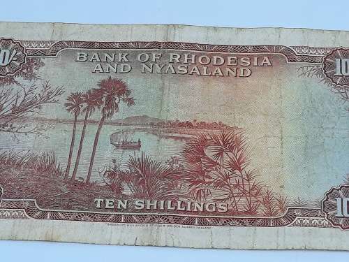 BANK OF RHODESIA AND NYASALAND 10 SHILLING  11 JANUARY 1961 BANK NOTE