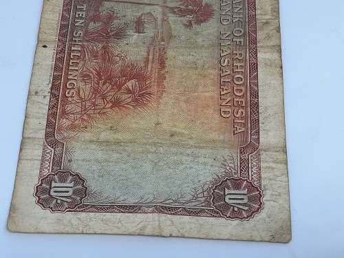 BANK OF RHODESIA AND NYASALAND 10 SHILLING 25TH JANUARY 1961 BANK NOTE