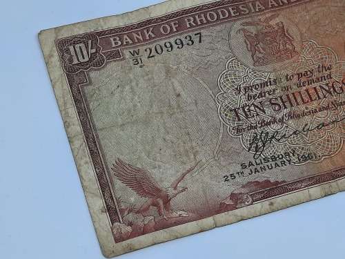 BANK OF RHODESIA AND NYASALAND 10 SHILLING 25TH JANUARY 1961 BANK NOTE
