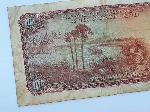BANK OF RHODESIA AND NYASALAND 25TH JANUARY 1961 TEN SHILLING BANK NOTE