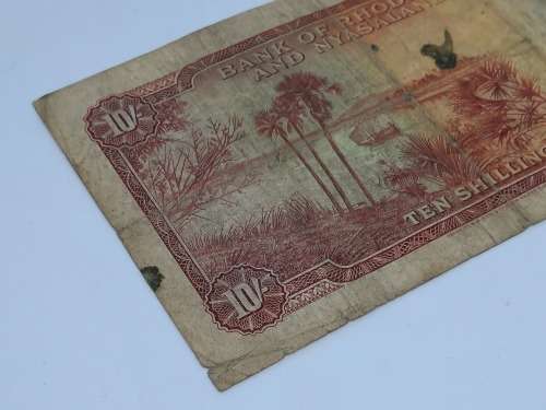 BANK OF RHODESIA AND NYASALAND 10 SHILLING 18TH JULY 1958 BANK NOTE