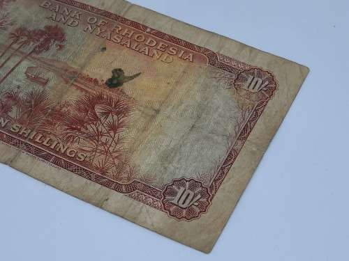BANK OF RHODESIA AND NYASALAND 10 SHILLING 18TH JULY 1958 BANK NOTE