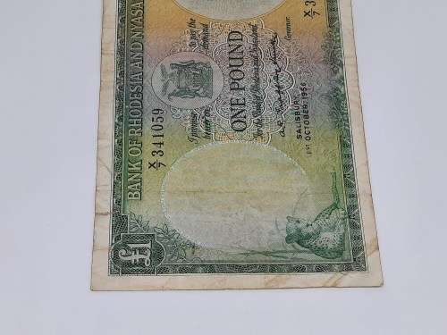 BANK OF RHODESIA AND NYASALAND 1ST OCTOBER 1956 ONE POUND BANKNOTE