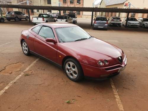 ALFA ROMEO 2.0 GTV COUPE MANUAL