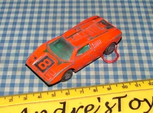Matchbox / Lesney ~ No27 Lamborgini Countach ~ Loose