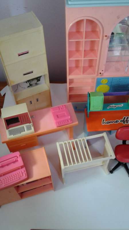 Barbie office Furniture Assorted