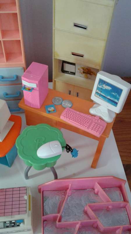 Barbie office Furniture Assorted