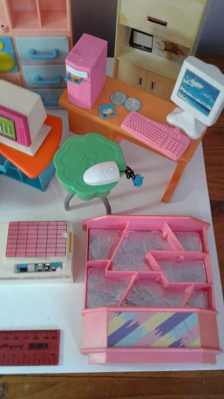 Barbie office Furniture Assorted