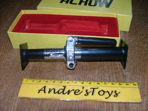 Acrow promotional gift box