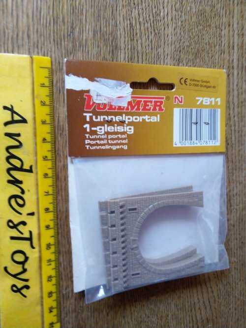 Model train ~ Vollmer N gauge tunnel portal 7811