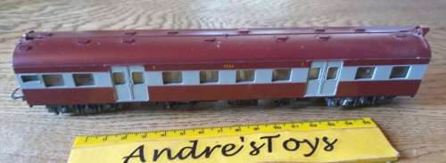 Model train ~ Lima Metro Coach No 9284