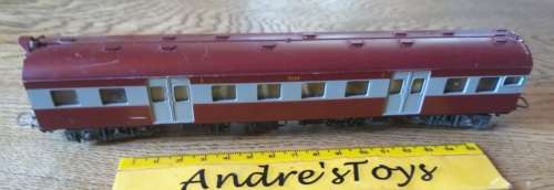 Model train ~ Lima Metro Coach No 9284