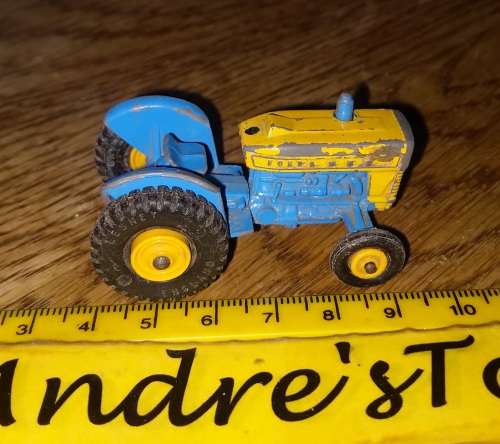 Matchbox  ~ No39 Ford Tractor ~ Loose / Spares & repairs