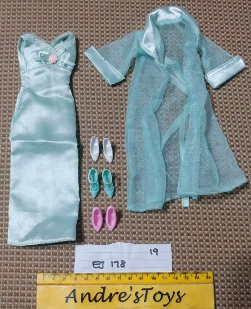 Barbie - Clothes Accessories - Light Blue Dress and Night Gown