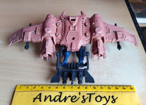 Action figure with carft