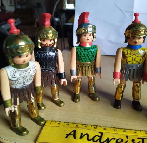 (6) AIRGAM BOYS Roman Centurion Soldier Figures - 80`s ~ Vintage Rare