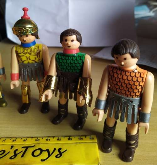 (6) AIRGAM BOYS Roman Centurion Soldier Figures - 80`s ~ Vintage Rare