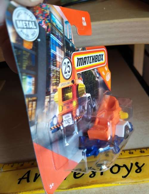 2019 Matchbox ~ No98/100 Speed Trapper ~ Mint on Short card