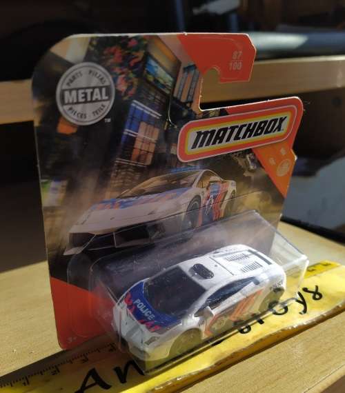 2019 Matchbox ~ 87/100 Lamborghini Gallardo Police ~ Mint on Short card