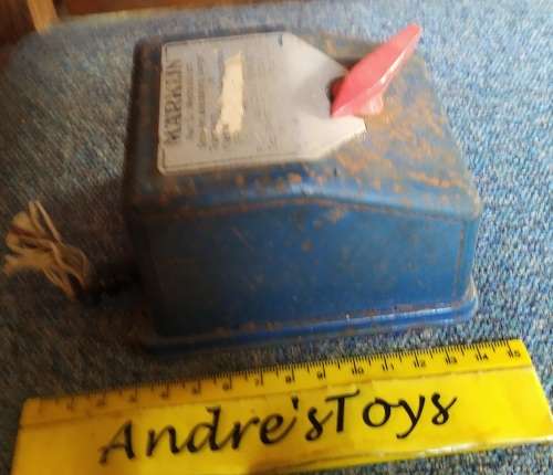 Model train ~ Marklin ~ HO ~ Transformer/Controller