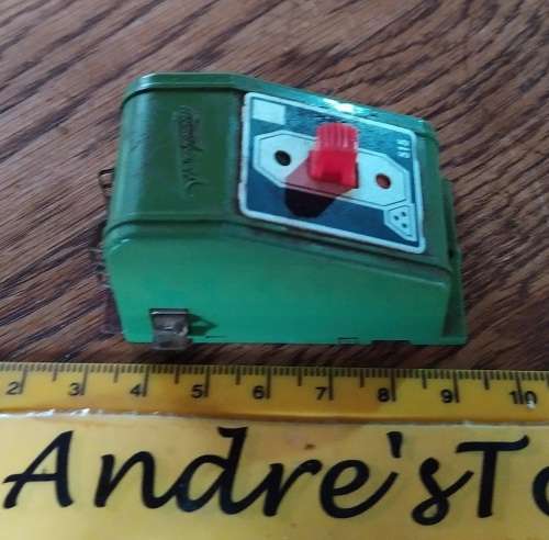 Model train ~ Tin Plate Ho Scale - FLEISCHMANN 515 CONTROLS