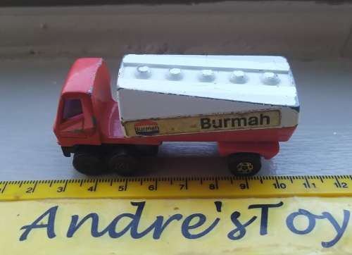 Matchbox  Superfast ~  No63 Freeway Gas Tanker ~ Loose