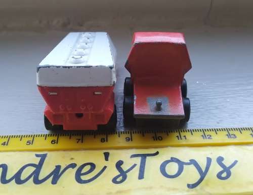 Matchbox  Superfast ~  No63 Freeway Gas Tanker ~ Loose