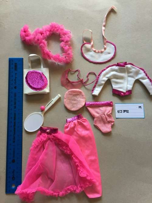 Barbie - Clothes Accessories